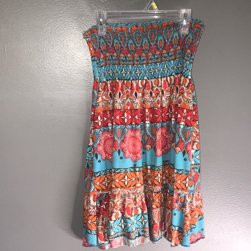 Strapless colorful dress